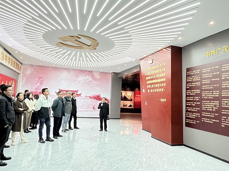 9727b55918a8ff92f235d8bdcc581d6.jpg 9727b55918a8ff92f235d8bdcc581d6.jpg