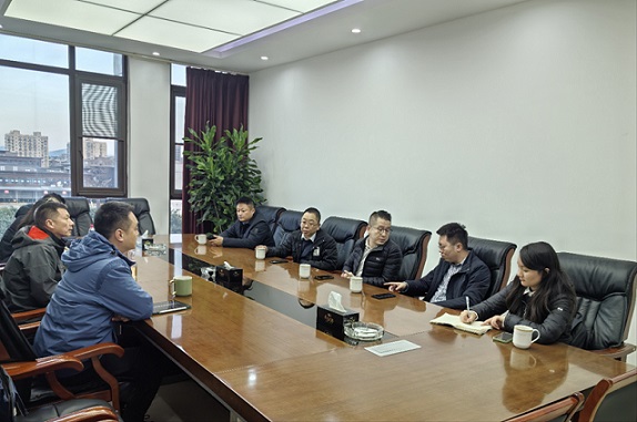 26d3a14e88fe461bb71c7f2edcfbd09.jpg 26d3a14e88fe461bb71c7f2edcfbd09.jpg